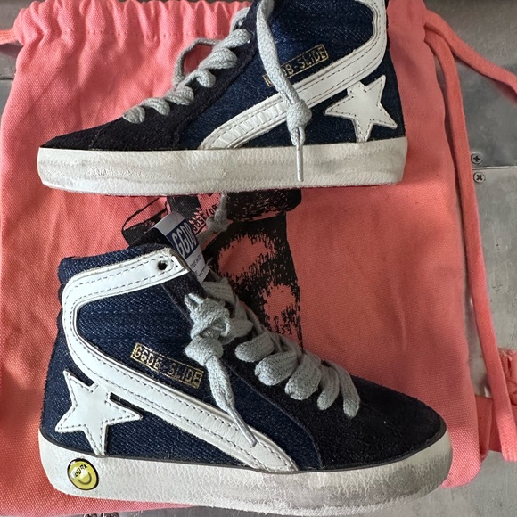 Golden Goose Sneakers - Picture 3 of 6